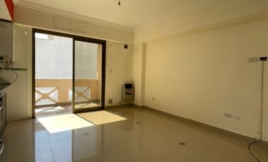 Departamento en alquiler en Remedios de Escalada Oeste