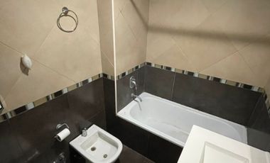 Departamento en alquiler en Remedios de Escalada Oeste