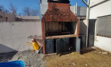 Chalet PH en alquiler en Castelar Sur