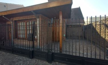 Chalet PH en alquiler en Castelar Sur