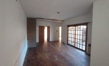 Chalet PH en alquiler en Castelar Sur