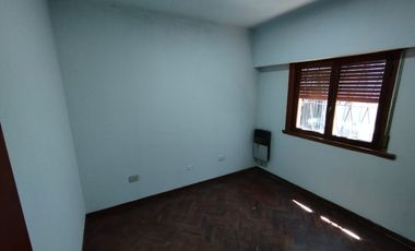 Casa en alquiler en Castelar Sur