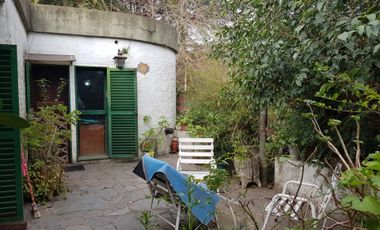 CASA 4 AMB EN VENTA EN MONTE GRANDE CON PILETA