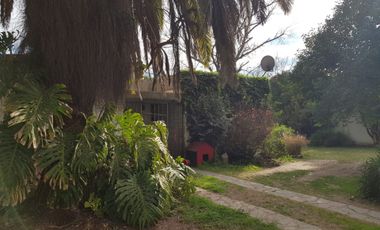 CASA 4 AMB EN VENTA EN MONTE GRANDE CON PILETA