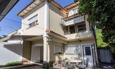 Venta Casa y Depto en Don Bosco - Ideal 2 familias