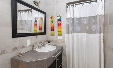 Venta Casa y Depto en Don Bosco - Ideal 2 familias