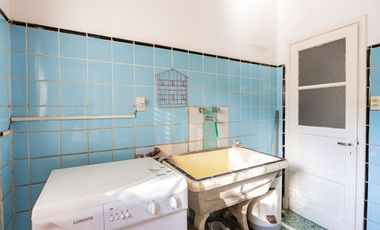 Venta Casa y Depto en Don Bosco - Ideal 2 familias