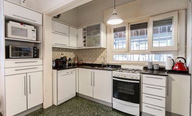 Venta Casa y Depto en Don Bosco - Ideal 2 familias