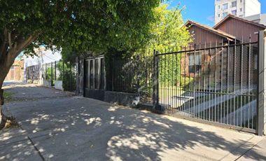 VENTA  CASA 3 AMBIENTES MORON  APTO CREDITO