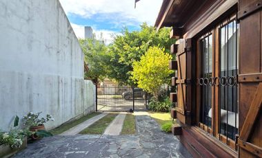 VENTA  CASA 3 AMBIENTES MORON  APTO CREDITO