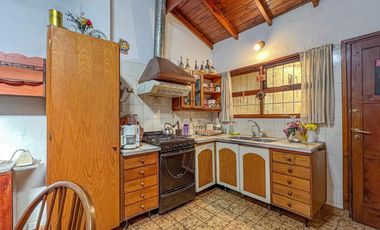 Casa 2 ambientes Barrio L. de Gomara APTO CREDITO
