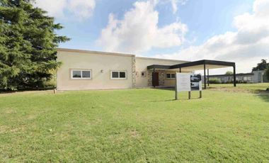 VENTA CASA 4 AMB  A EST PRIMAVERA CLUB DE CAMPO