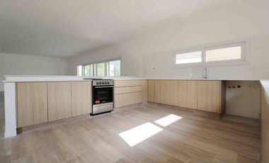 VENTA CASA 4 AMB  A EST PRIMAVERA CLUB DE CAMPO