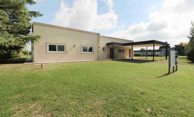 VENTA CASA 4 AMB  A EST PRIMAVERA CLUB DE CAMPO