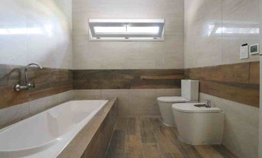 VENTA CASA 4 AMB  A EST PRIMAVERA CLUB DE CAMPO