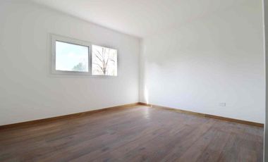 VENTA CASA 4 AMB  A EST PRIMAVERA CLUB DE CAMPO