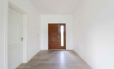 VENTA CASA 4 AMB  A EST PRIMAVERA CLUB DE CAMPO