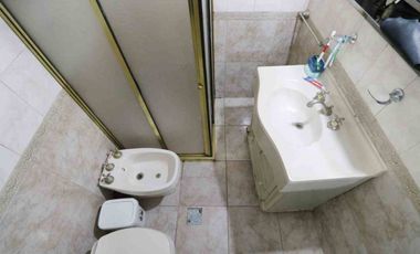 VENTA CASA 3 AMB TERRAZA PQUE AVELLANEDA