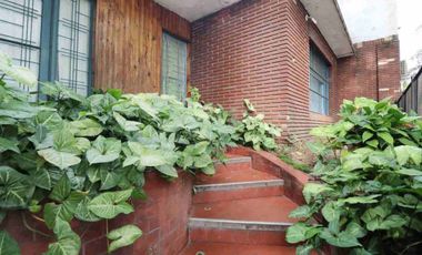 VENTA CASA 3 AMB TERRAZA PQUE AVELLANEDA
