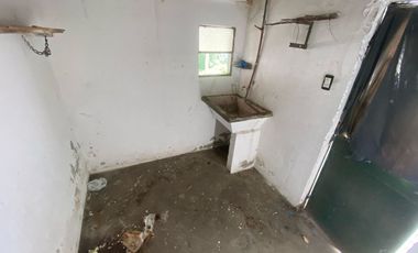 VENTA CASA 4 AMB MORON PATIO COCHERA LUMINOSA