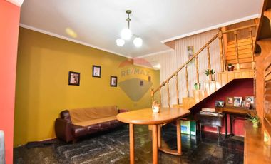Casa en venta B°Naon acepta permuta deptos en zona
