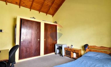 Casa en venta B°Naon acepta permuta deptos en zona
