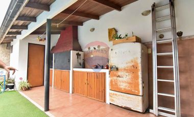 Casa en venta B°Naon acepta permuta deptos en zona