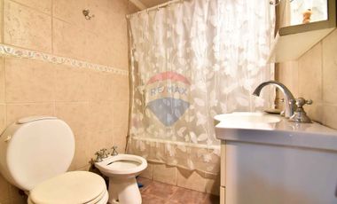 Casa en venta B°Naon acepta permuta deptos en zona