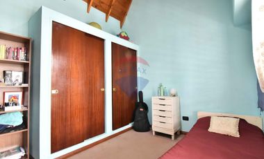 Casa en venta B°Naon acepta permuta deptos en zona