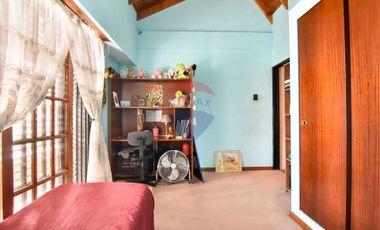 Casa en venta B°Naon acepta permuta deptos en zona