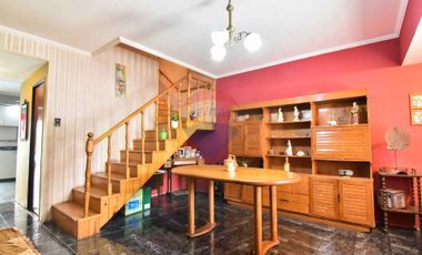 Casa en venta B°Naon acepta permuta deptos en zona