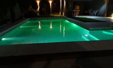 VENTA CASA 4 AMB CON PATIO Y PILETA, DON BOSCO
