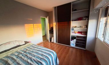 VENTA CASA 4 AMB CON PATIO Y PILETA, DON BOSCO