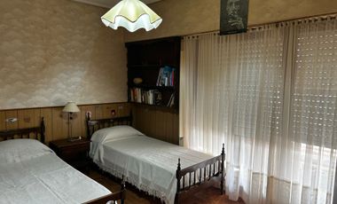 VENTA CASA 4 AMBIENTE calle 39 entre 6 y 8 Miramar