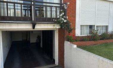 VENTA CASA 4 AMBIENTE calle 39 entre 6 y 8 Miramar