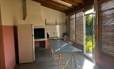 VENTA CASA 4 AMBIENTE calle 39 entre 6 y 8 Miramar
