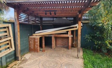 Casa en Arriendo en COD38929 Pasaje Cerrado con acceso controlado en Lomas de Mirasur