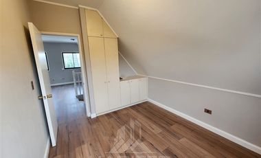 Casa en Arriendo en COD38929 Pasaje Cerrado con acceso controlado en Lomas de Mirasur