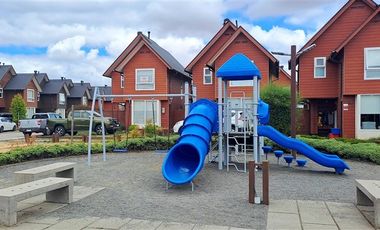 Casa en Arriendo en Condominio Hacienda Las Quemas, Osorno.