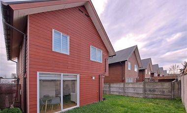 Casa en Arriendo en Condominio Hacienda Las Quemas, Osorno.