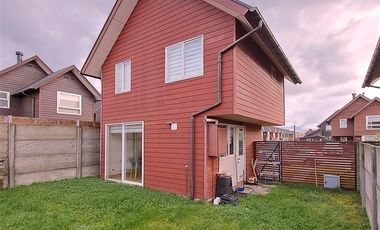Casa en Arriendo en Condominio Hacienda Las Quemas, Osorno.