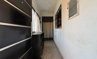 Casa en Venta en Lomas de Zamora JARDIN y COCHERA