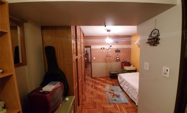 VENTA DE CASA 6 AMBIENTES FLORENCIO VARELA