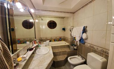 VENTA DE CASA 6 AMBIENTES FLORENCIO VARELA