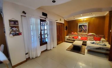 VENTA DE CASA 6 AMBIENTES FLORENCIO VARELA