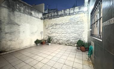 Venta PH 4 ambientes en Avellaneda