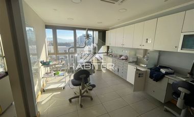 Oficina en Venta en 1 oriente.