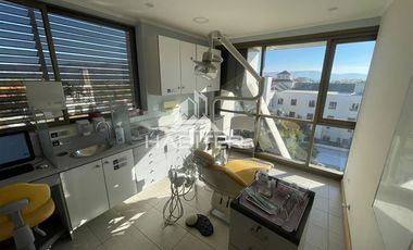Oficina en Venta en 1 oriente.