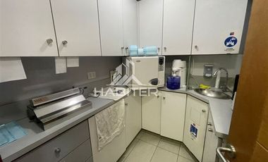 Oficina en Venta en 1 oriente.