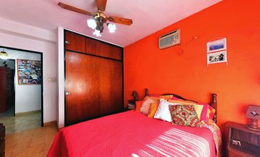 VENTA CASA 4 AMBIENTES C/ PILETA EN MORENO PERMUTA